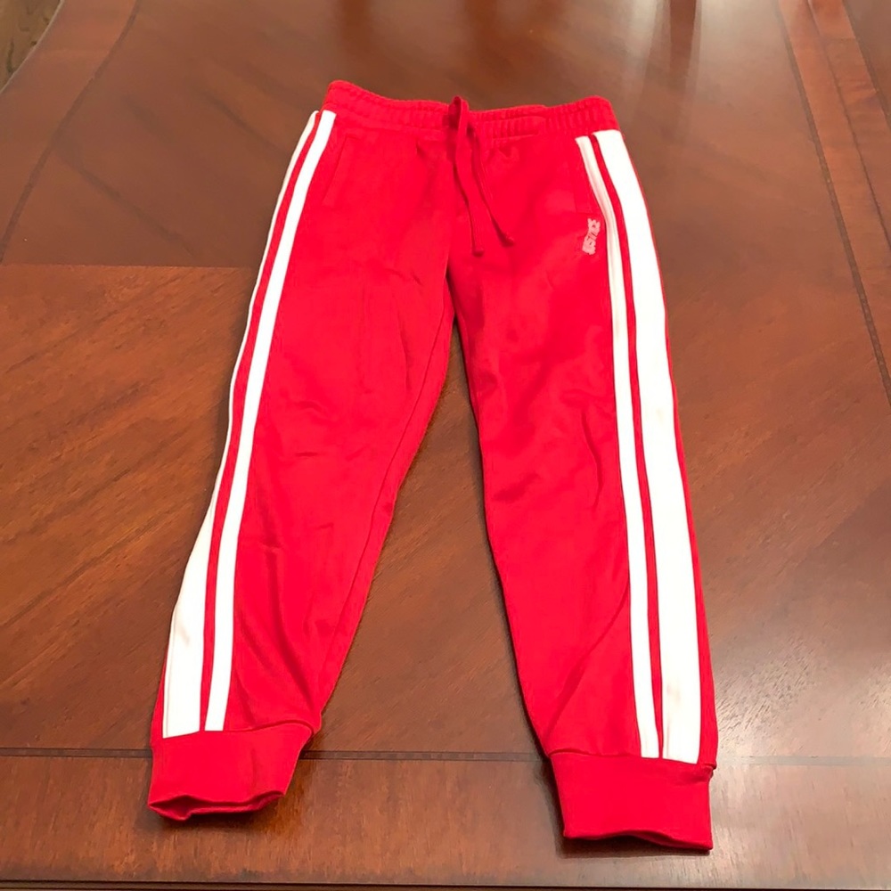 Gently worn Girls Justice Active size 8